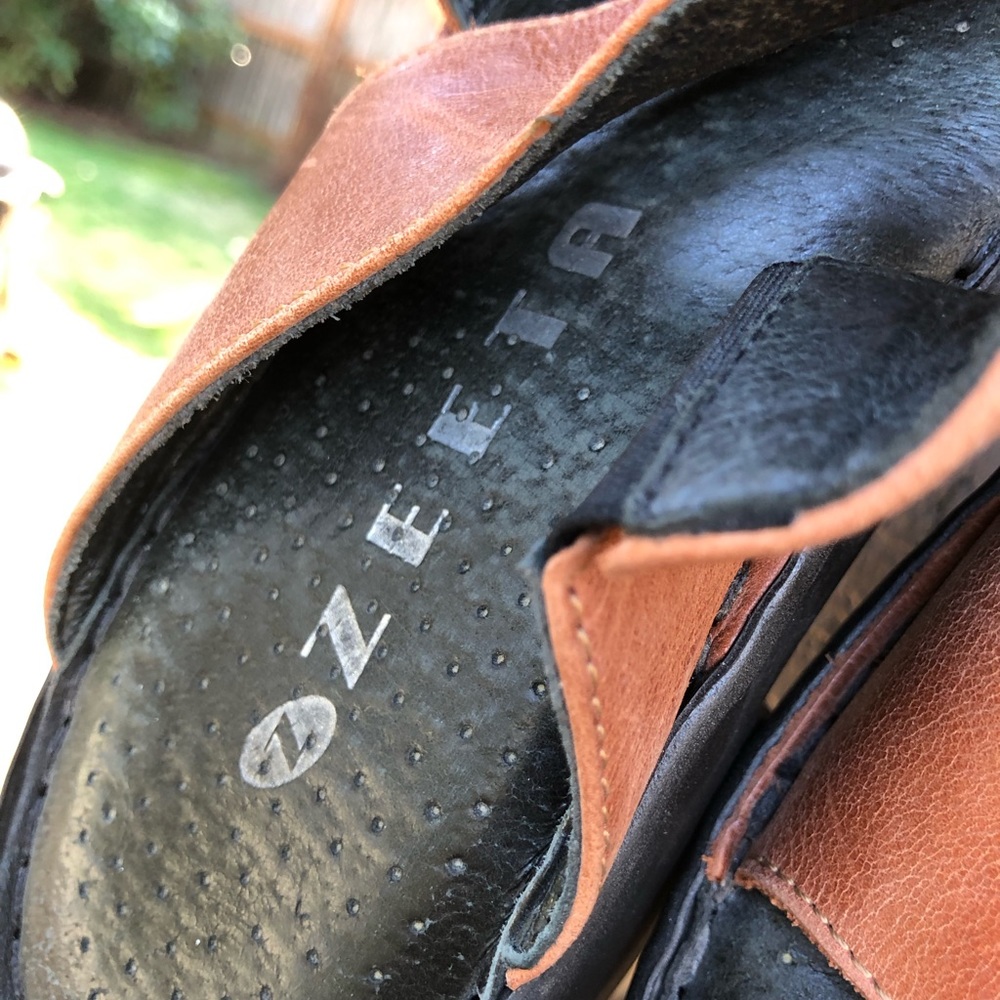 Zeeta Sandals Open Toe With Toe Loop - image 2